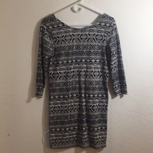 Black & white printed, fitted mini dress